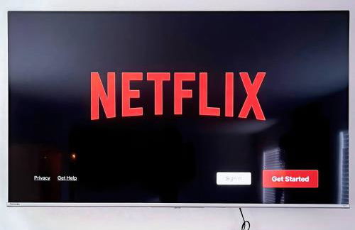 Vegas Hideaway with Jacuzzi & Pool by Strip - Foto 49