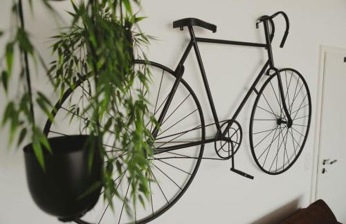 Hohes Apartment mit Weitblick über Augsburg - Foto 6