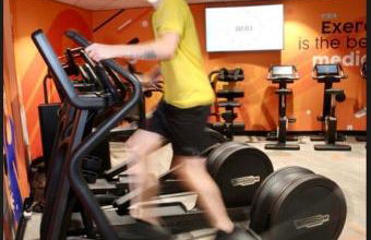 RIVER CLYDE VIEWS - PRIVATE & SPACIOUS APARTMENT - Photo 39