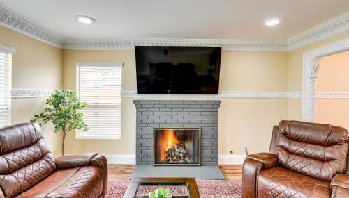 Del Rey Oaks Vacation Home with Mini-Golf Course! - Foto 5