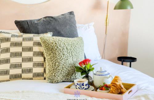 Coventry Spacious Luxury 3 Bed House, Private Parking, Sleeps 8, by EMPOWER HOMES - Foto 24