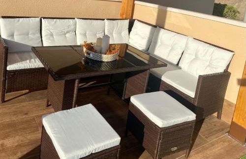 Luminoso cálido APT con vistas - Foto 22