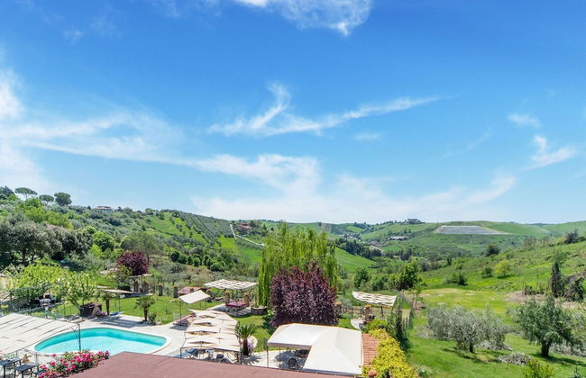Villa in Monterotondo With Pool & Tiber Views - Foto 25
