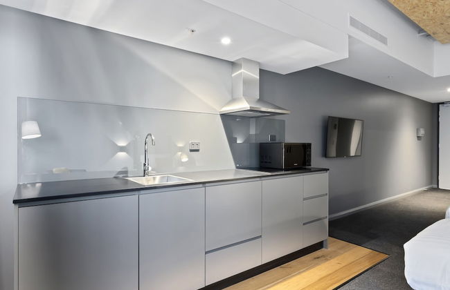 Hobart City Apartments - Photo 26