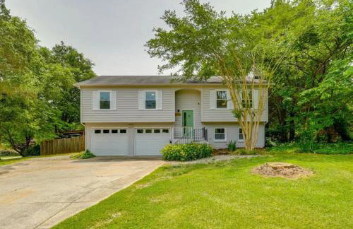 Pet-Friendly Mooresville Escape with Fenced Yard and Lake Access - Foto 11