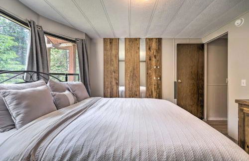 Cute Donnelly Cabin in the Woods with Fire Pit! - Photo 11