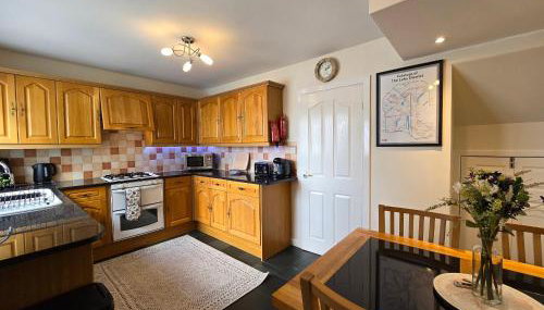 Beautiful House in Perfect Bowness Location - Foto 3
