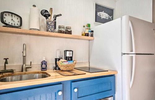 Balcony and Pool Access! Couples Escape in Lake Lure - Foto 11