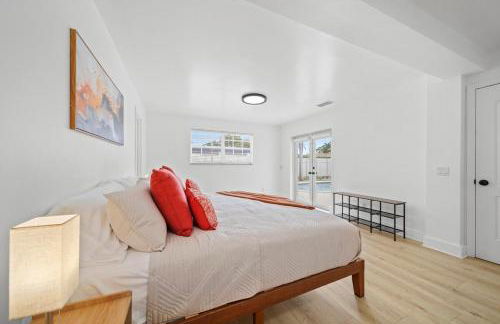 Miami Oasis- Pool & Game Fun - Foto 33