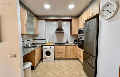 Apartamento espacioso y familiar - Photo 12