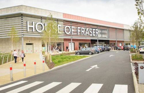 Garfield House, 3 bed house, sleeps 7, Nr Rushden Lakes, allocated parking, corporates welcome - Foto 29