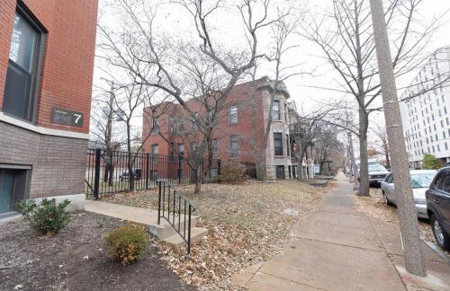 Mins To Forest Park Museum & Walk to BJ Hospital - Foto 32