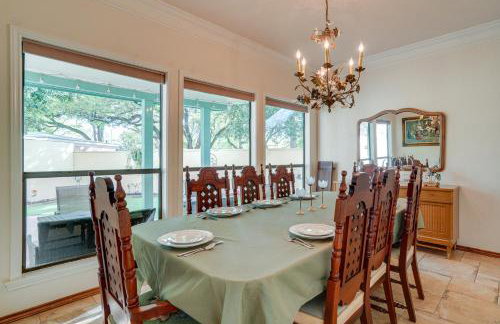 Spacious San Antonio Home with Patio and Grill! - Foto 9