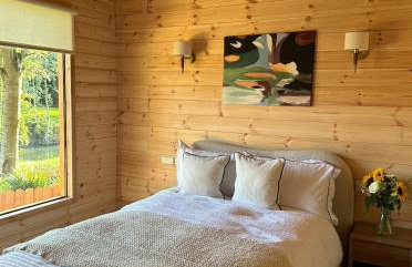 Woodlands Luxury Lake Log Cabin - Vetiver Villa - Foto 5