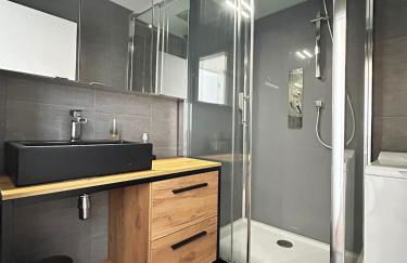 Le Bénédictins, proche de la Gare - Foto 2