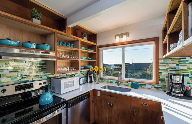 Modern Love by Avantstay Serene Home in Arch Cape w/ Large Yard in Great Location - Photo 9