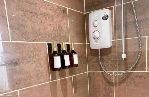 Central Tenby 3 Bed Apt Sleeps 6 to 8 Dog Friendly - Foto 14