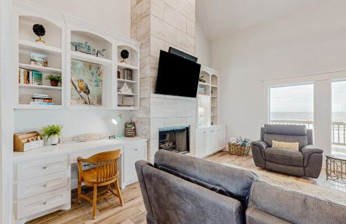 Stunning Beachfront Cargo Lift Sleeps 14 - Foto 11