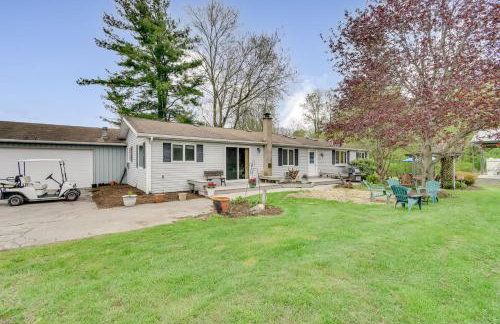 Fishing Pond and Spacious Yard Quiet Home in Sodus! - Foto 1