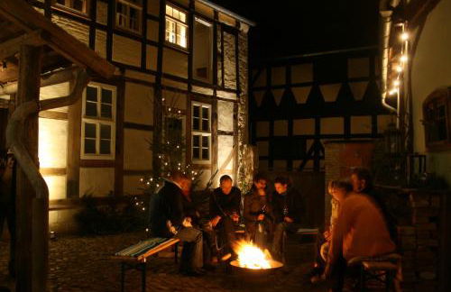 himmlischer Hof - Juwel von 1477 mit P, romantischer Innenhof, Kamin, Öko, Denkmal - Foto 34
