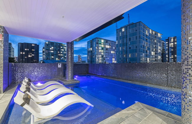 Nero Newstead - Photo 26