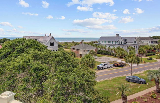 Private Pool, Putting Green & Steps to Isle of Palms Beach Paradise on Palm - Foto 49