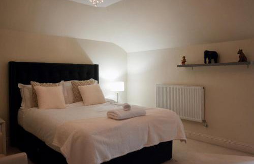 6BR House with Butler, Sauna & Hot Tub in Glasgow - Foto 42