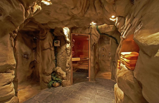 Posh Mansion in Sankt with 2 Saunas, Whirlpool, Hot Tub - Foto 2