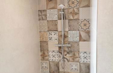 Superbe Maison Jacuzzi+Piscine au cœur des vignes - Foto 17