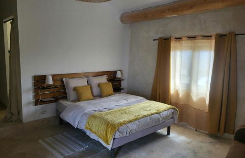 Renovated Bastide Among Vineyards Near Uzès - Foto 9