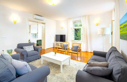 Stone Villa Majestic w Pool - Split Center - Photo 23