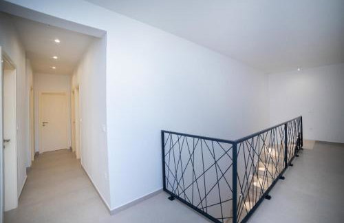 Familiy Villa Navis with heated pool - Photo 63