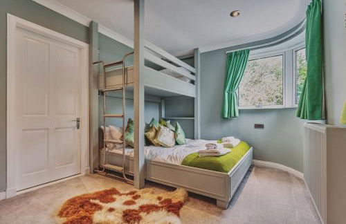 Loch Ness Mansion - Photo 11