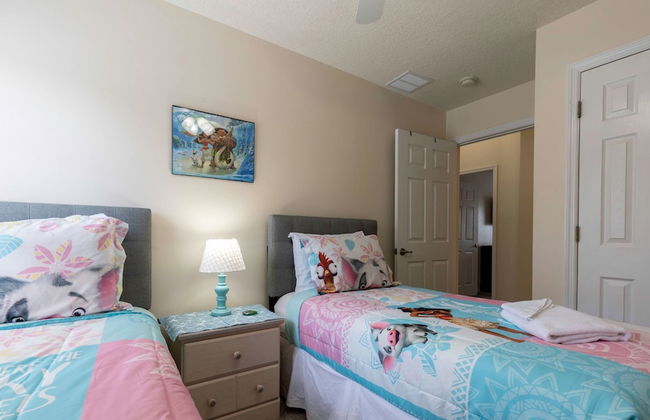 Family 3BR Oasis for 6 With Private Pool - Foto 32