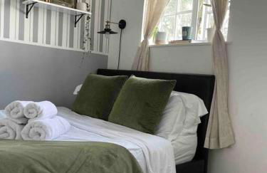 One bedroom Putney Village flat - Foto 12
