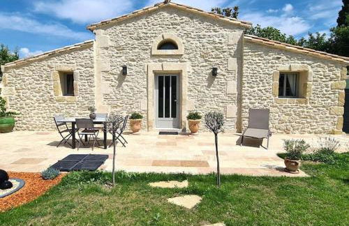 Mazet indépendant pour 2 personnes à St Rémy - Foto 2