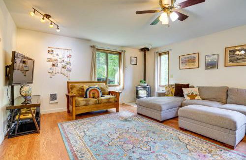 Fire Pit and Mountain Views Outdoorsy PNW Escape - Foto 11