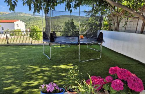 Family friendly house with a swimming pool Vrpolje, Sibenik - 24345 - Photo 14