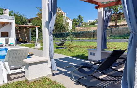 Villa Amoena with Pool and Sauna - Foto 41