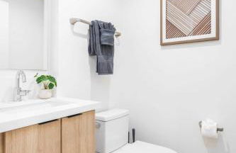 Sunset Views from Private Rooftop in Luxe Townhome - Foto 25