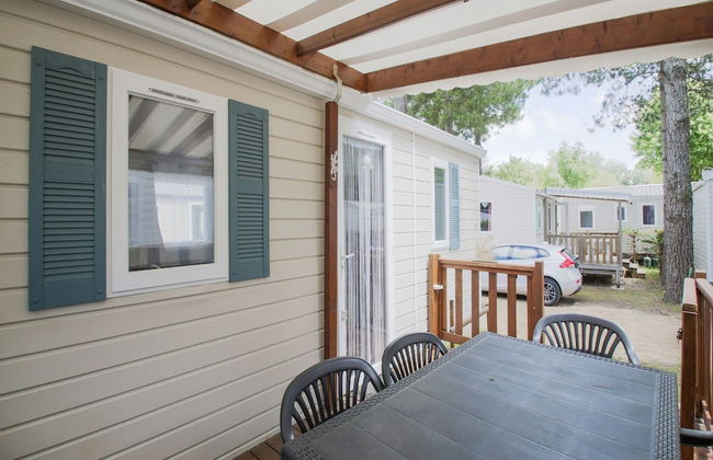 Swanky Mobile Home in Saint Jean de Monts Near Seabeach - Photo 52