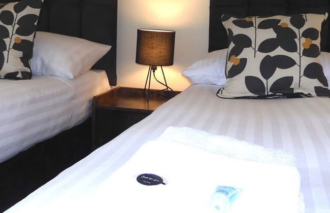 Lion House Chester - Very Near Zoo Ideal for Families - Photo 12