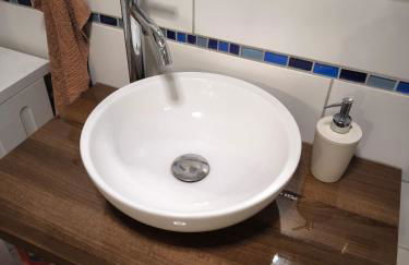 Simple 2-Person Apartment near Altdorf - Foto 9