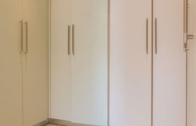 Bright & Spacious two-floor Family Garden Home - Foto 24