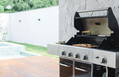 Luxury House in Gated Community with Pool near Beaches! - Foto 5