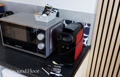 Inviting 2-Bed apartments - Perfect for Contractors & Business Travellers Parking - Wi-Fi - Netflix - Foto 20