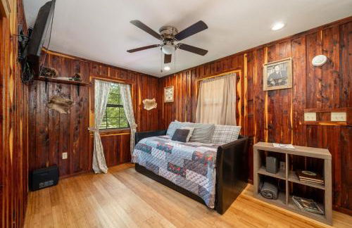 Diamond River Run Cabin Sleeps - Foto 17