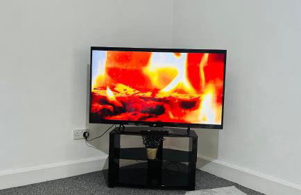 Spacious 3 Bedroom Entire Apartment Self Check in & Free Parking - Photo 44