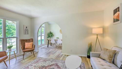 Modern Boho Gem Yard and 10 Mi to Baxter Arena - Foto 4