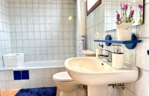 Casa Rural Margarita, relax, vistas, jardín - Foto 18